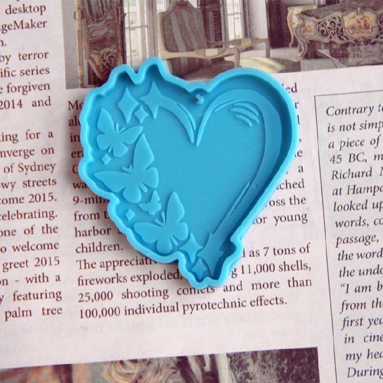 Resin Casting Keychain Mold for Butterfly Heart Shape Silicone Mold for Epoxy Re