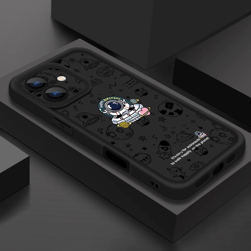 

Cosmonaut Print Phone Case For iPhone 16 15 14 13 12 Pro Max Plus 11 16e XR XS Heart TPU Soft Shockproof Case Cover iPhone 16e чорний