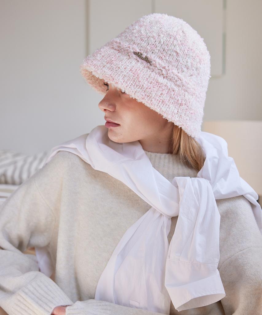 Olinkeompeulliteu Butterfly Bucket Hat (Cherry Blossom)