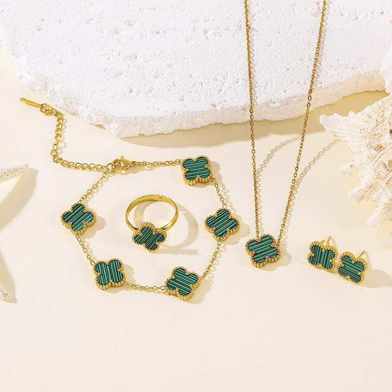 4PCS 13MM Double-Sided Mother-of-Pearl Lucky Four-Leaf Clover Bracelet, Earrings and Ring Four-Piece Women's Jewelry Set