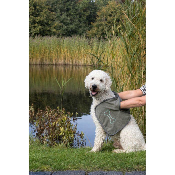 Serviette Absorbante Pour Chien - Trixie - Microfibre - Pochettes Pour Les Mains - Séchage Rapide - 78x32 Cm
