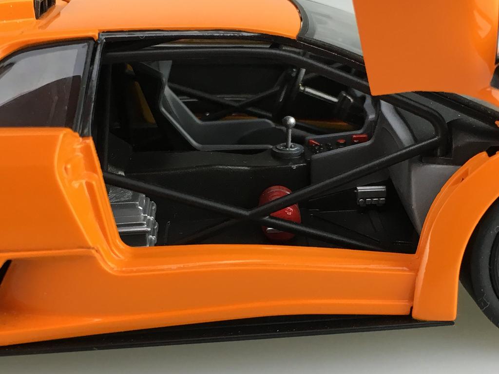 Aoshima Bunka Kyozai Supercar Series Lamborghini Diablo GTR Plastic Model 1/24 No.25