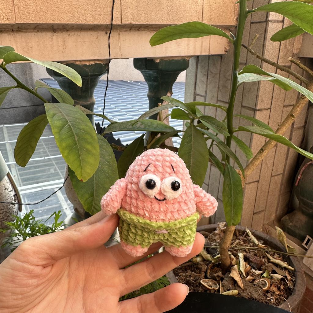 Handmade wool crocheted cartoon sunny day doll dog pig sheep chicken fox rabbit animal diy doll head key chain bag decoration