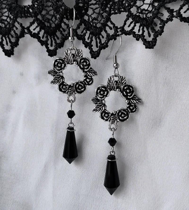 Vintage Gothic Vampire Witch Black Rose Earrings for Women  Creative Holiday Party Personalized Jewelry Accessories