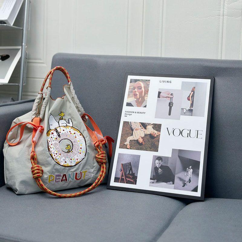 

Японська сумка-кросбоді з вишивкою-пончиком на ланцюжку - Стиль Гао Юаньюань Medium