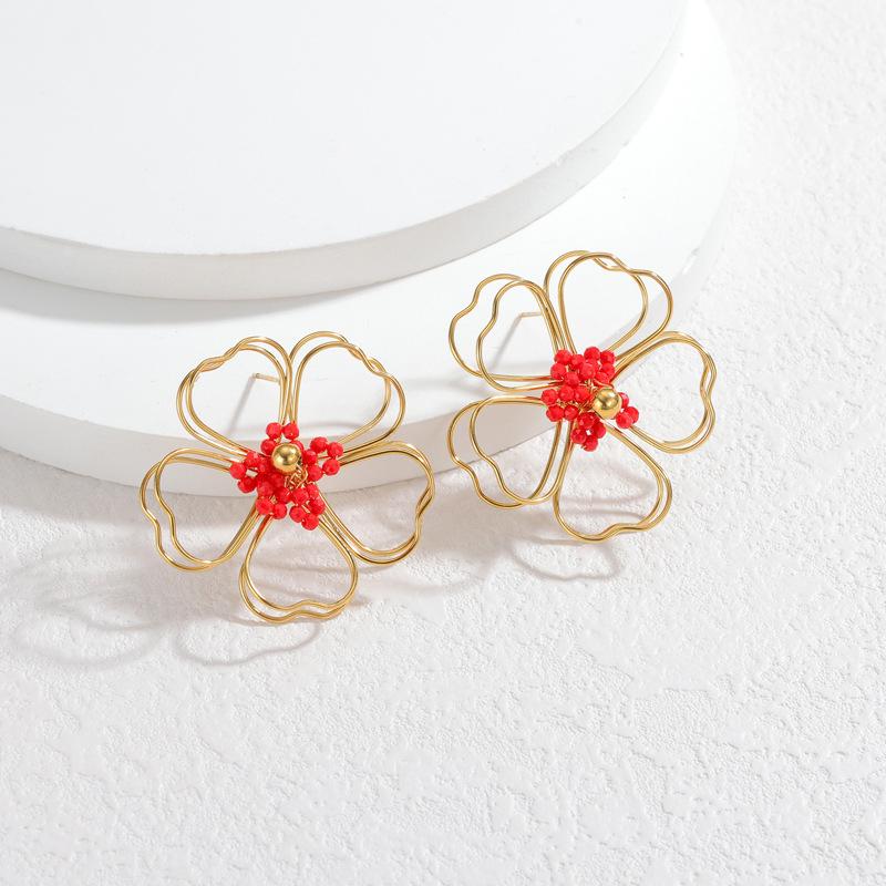 Xiaohongshu-inspirierte Perlenblumen-Steckohrringe: Eleganter Herbst-/Winterstil für Damen