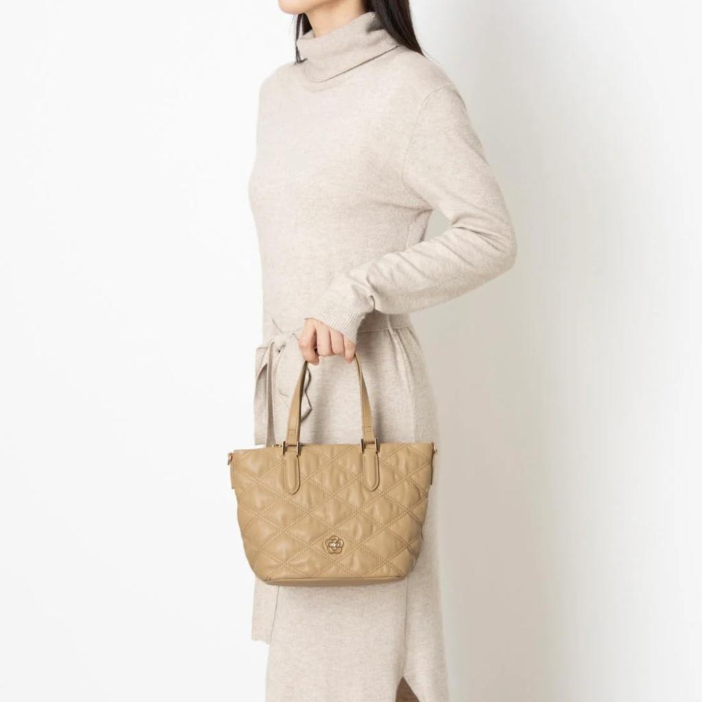 CLASSUS Le Tre Tote Beige Women's Bag,