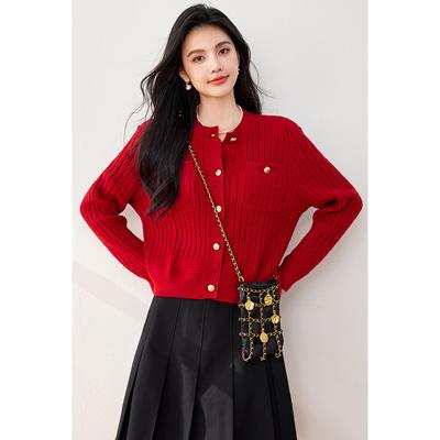 Cozy Red Knitted Sweater with Loose Fit and Chic Style for Winter