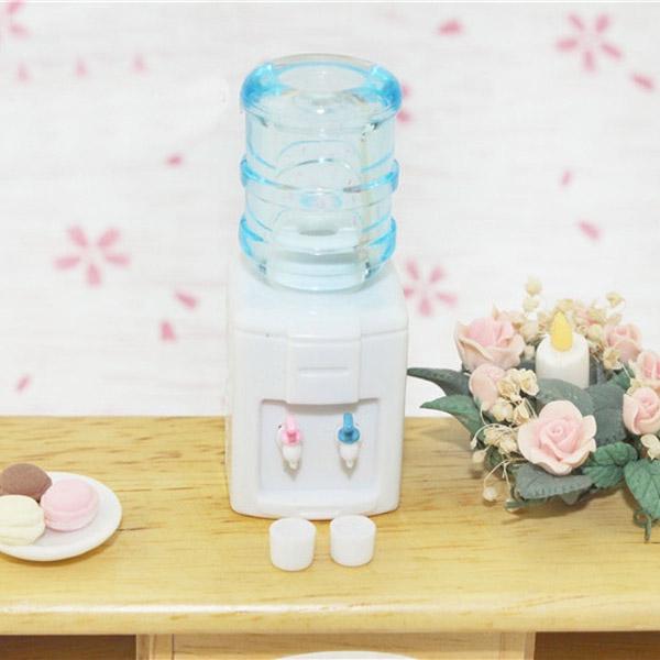 1PCS 1:12 Doll House Mini Water Dispenser Micro Food Scene Model Doll House Accessories