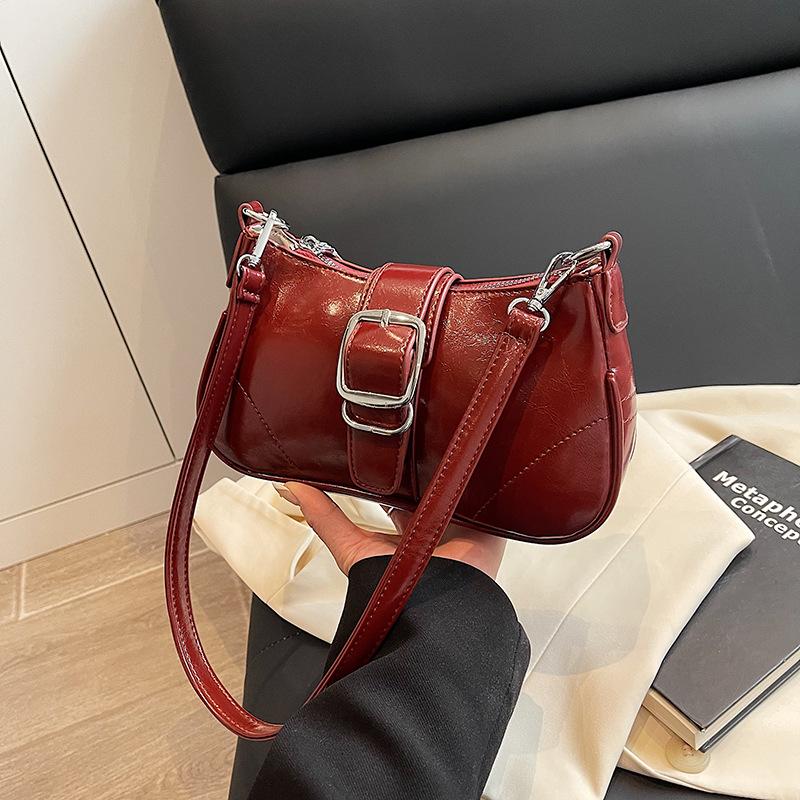 Super Fire Small Bag Women's Spring and Summer 2025 New Retro Niche Design Messenger Bag Women's Shoulder Underarm Small Square Bag