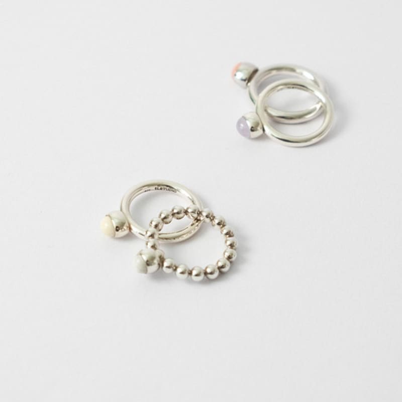 1LSTUDIO WHITE AGATE RING