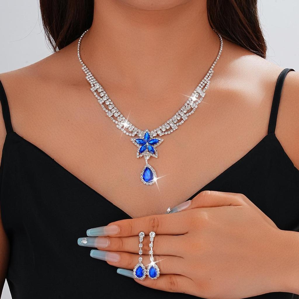 European-American Rhinestone Teardrop Necklace & Earring Set: Korean-Style Bridal Temperament Collarbone Chain Jewelry for Women
