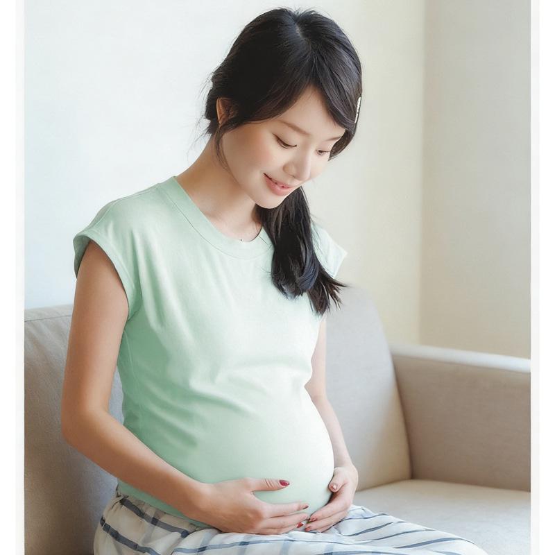 

Maternity Flutter Sleeve Solid Color T-Shirt: Comfortable, Breathable, Loose, Tummy-Covering, Versatile for Spring/Summer. XL (recommended 60-70 kg)