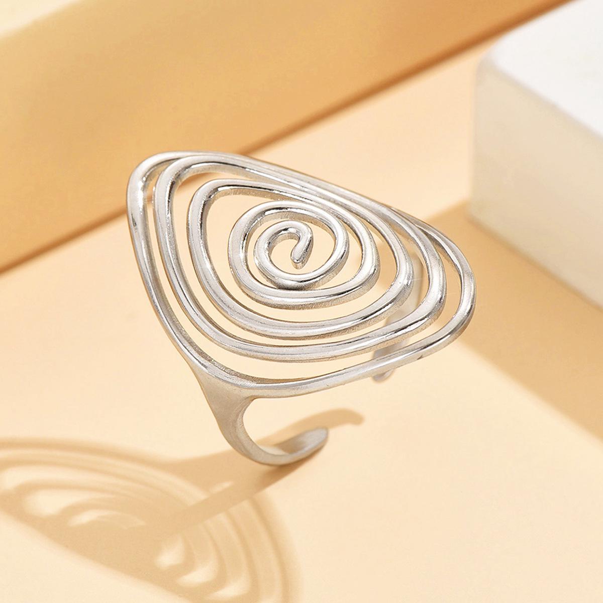 Elegant Geometric Spiral Open Ring: Retro 18K Gold-Plated Stainless Steel