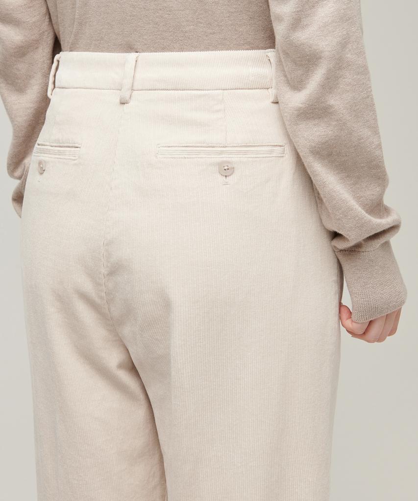 MUSINSA STANDARD WOMAN Women'S Tapered Corduroy Pants [Cream]