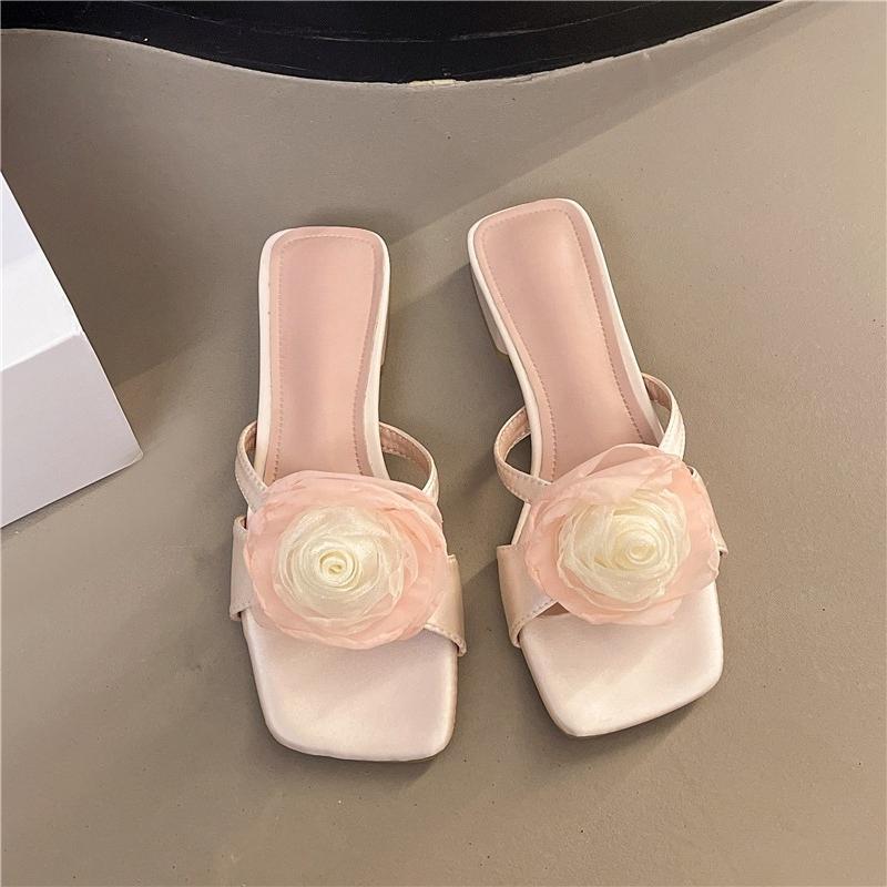Fashion Block Heel Women's Slippers Wear New Summer Square Toe Flower Thin Strap Versatile Temperament Non-slip Sandals