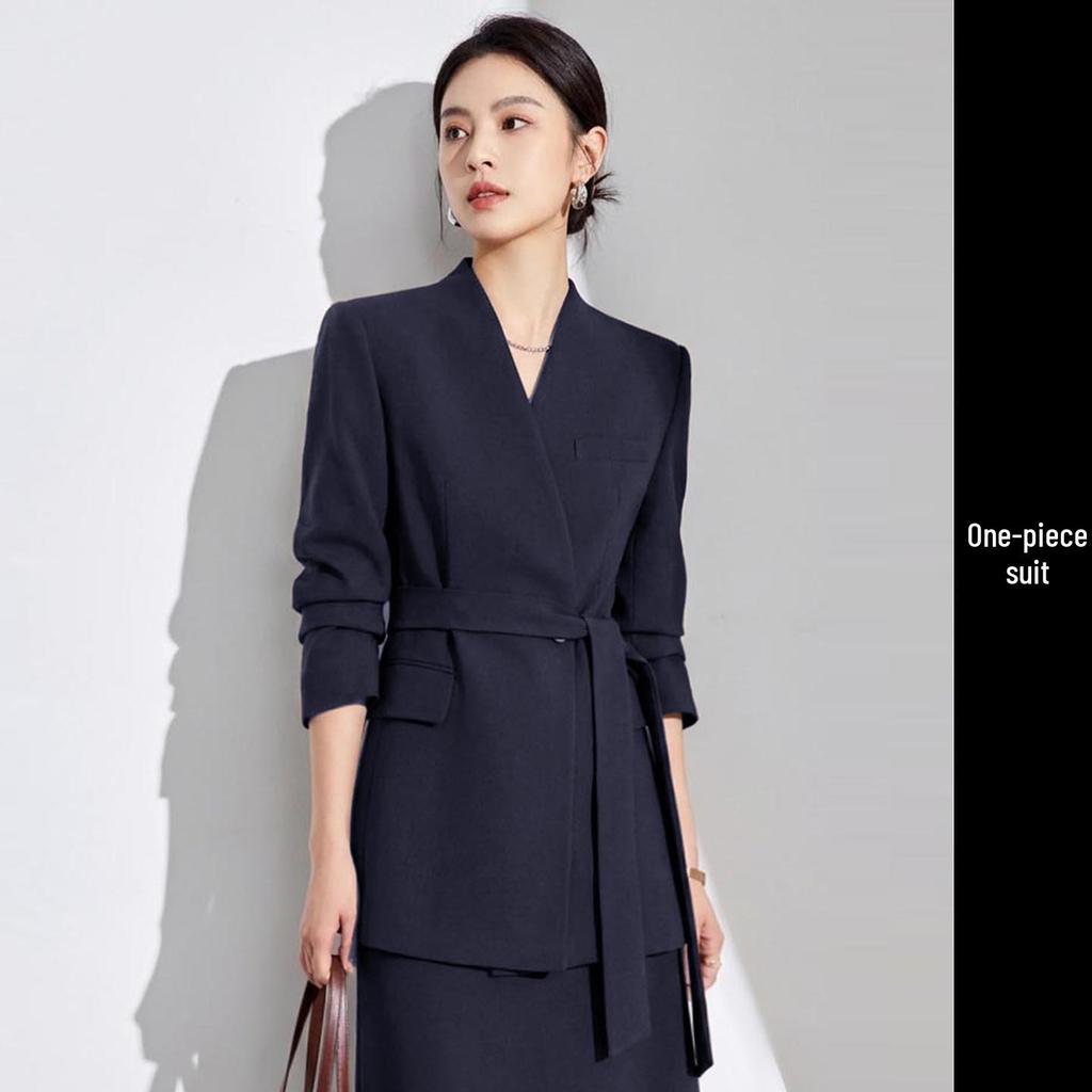 Elegant Coffee-Colored Collarless Skirt Suit for Women with Waist-Cinching Belt - Perfect for Urban Professional Style and Commuting.
