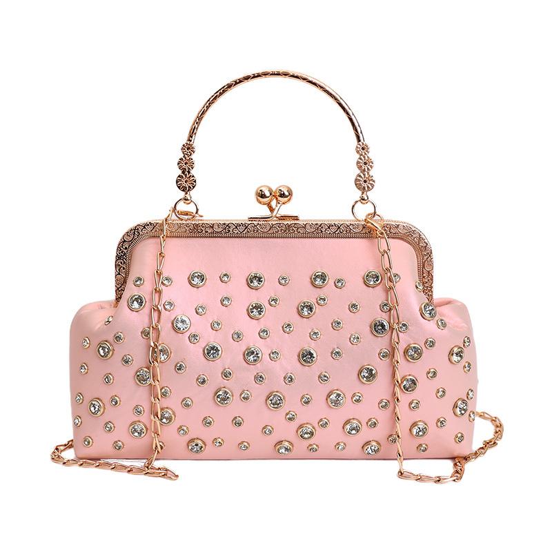 High-value Niche Fashion Metal Handbag Women's New Trendy Pearl Decoration Foreign-style Dinner Bag Women's Bag