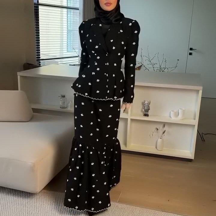 2026 Spring Cross-border European and American Women's Clothing Black Floral Waist Long-sleeved Top Fishtail Waist Thin Skirt 