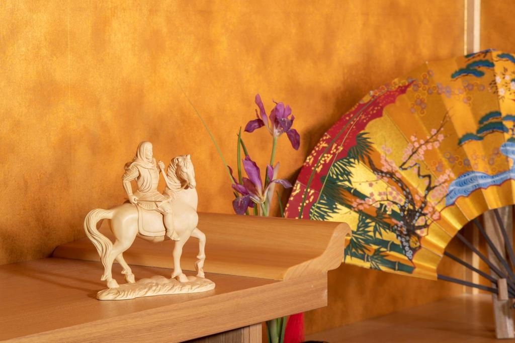 HASEL Sengoku Warlord Wooden Figure Uesugi Kenshin by Craftsman