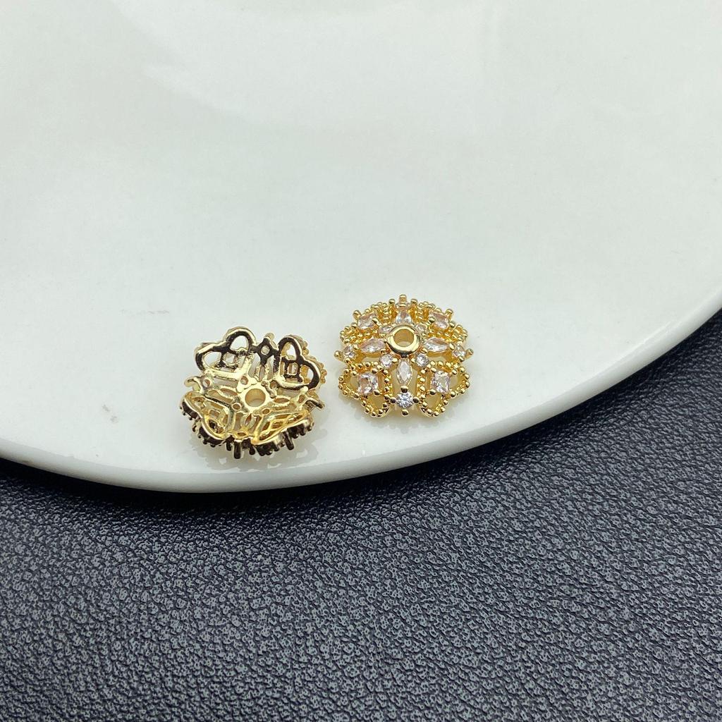 Crystal Zircon Flower Bracelet with Spacer Beads – Luxury Handmade Jewelry