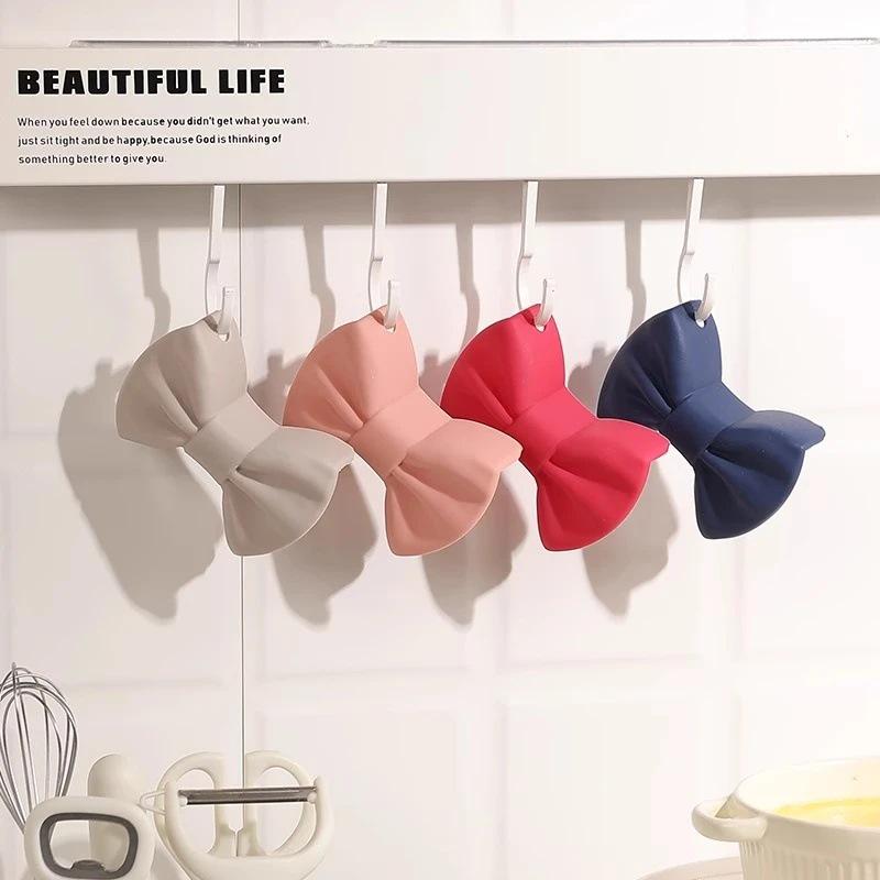 Newcomer Exclusive: Anti-Scald Silicone Pot Handle & Lid Gripper - High Temp Resistant