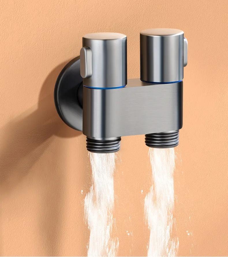 

Набір розпилювачів для унітазу для біде Ручний розпилювач для ванної кімнати для біде Душ для туалету з подвійним випускним кутовим клапаном Аксесуари для туалету