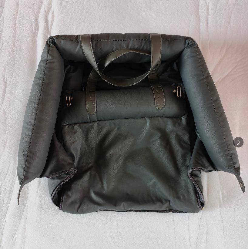 Car Dog Bed: Removable, Washable Leather Pet Safety Seat