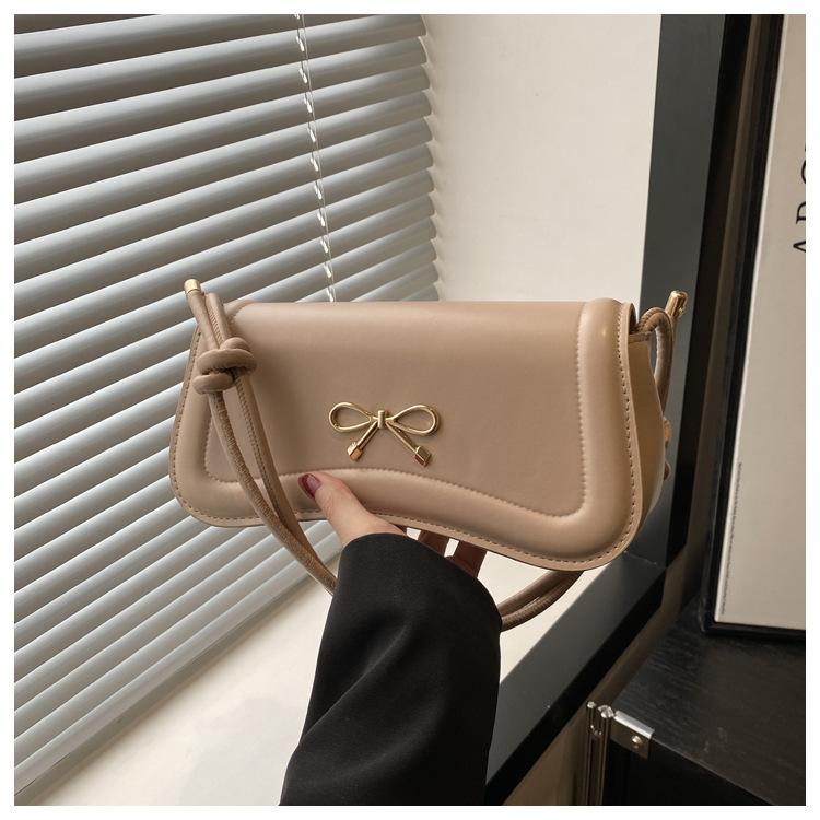 Korean Niche Underarm Bag Women's 2025 New Trendy Fashion Portable Small Square Bag Niche Design Foreign Style Messenger Bag