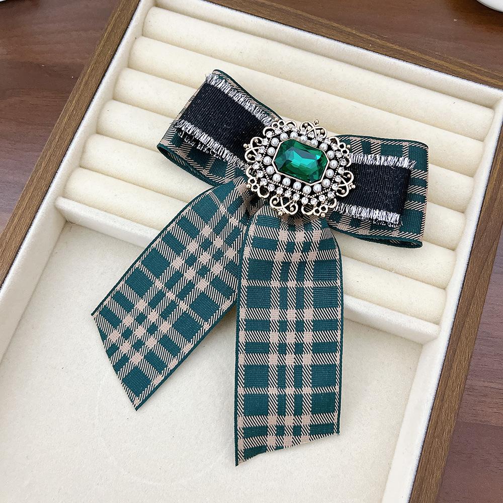 Vintage Fabric Bow Brooch Pin for Women Rhinestone Pearl Badge Shirt Dress Bowknot Elegant Lapel Pins Flower Accessories