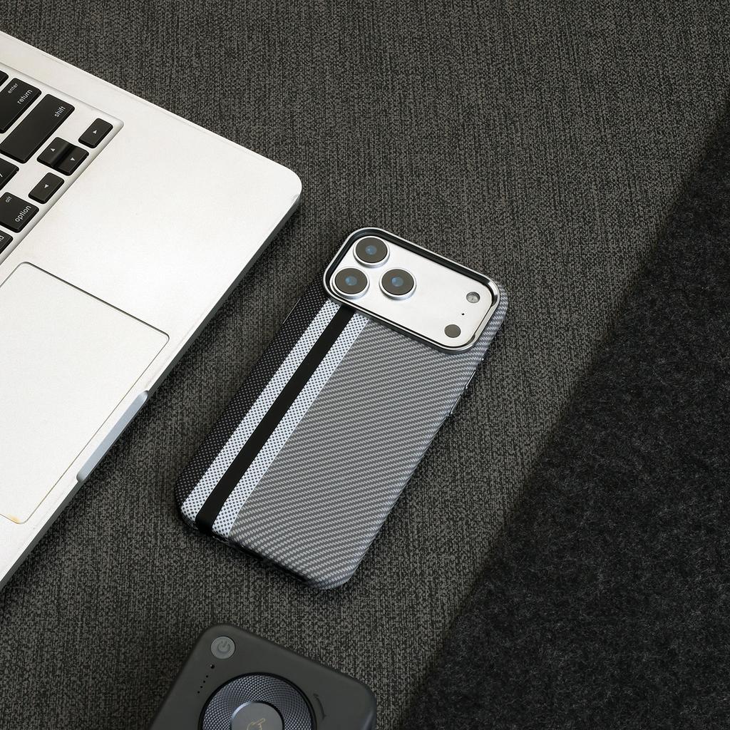 Carbon Fiber Kevlar Texture PC For Magsafe Phone Case For iPhone 17 Air 16 15 14 13 Pro Max Frosted Bumper Magnetic Cover