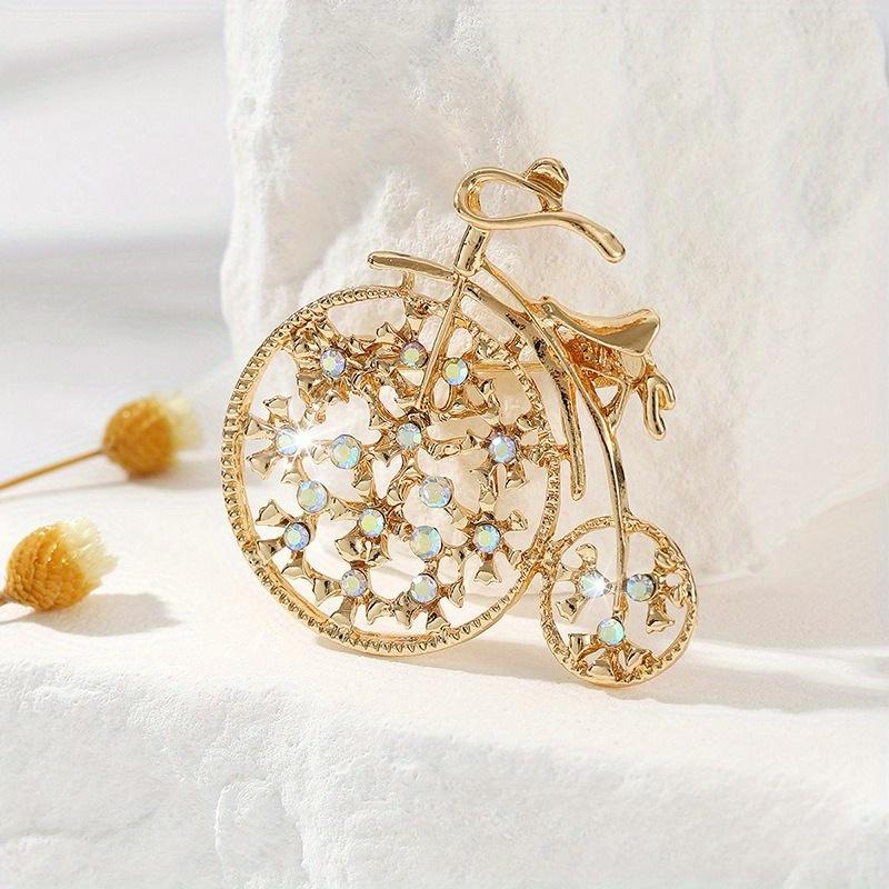 Women Crystal Bicycle Exquisite Brooch Pin Fashion Creative New Bike Badges