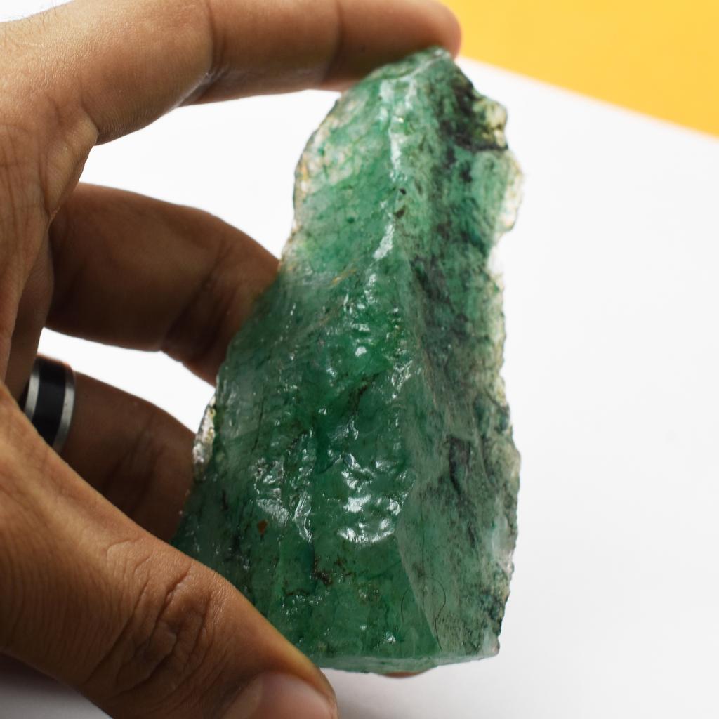 Emerald Green Natural 500.05 Ct Uncut Rough Earth Mined Loose Gemstone CERTIFIED am00-23-Sa