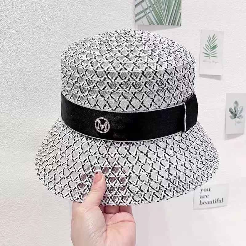 Korean Breathable Hollow Fisherman Hat, Personalized Basin Hat, Fashionable Diamond Bucket Hat for Women's Summer Outings