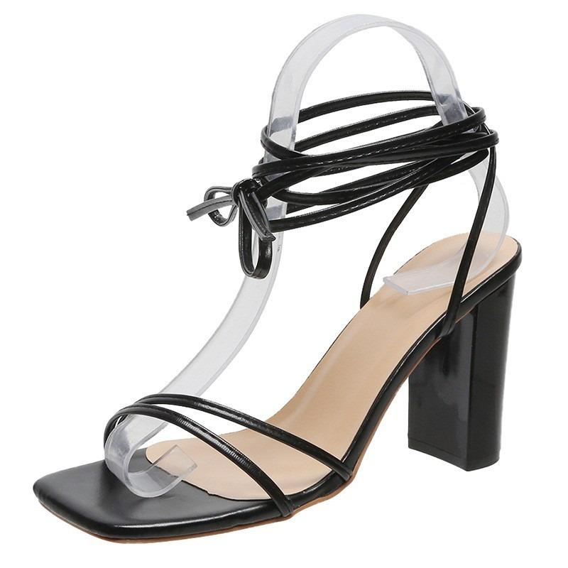 Dünne Riemen Blockabsatz Sandalen Übergröße Sommer Damen Quadratische Zehenpartie Offene Zehenpartie Rutschfest All-Match Römische Schuhe