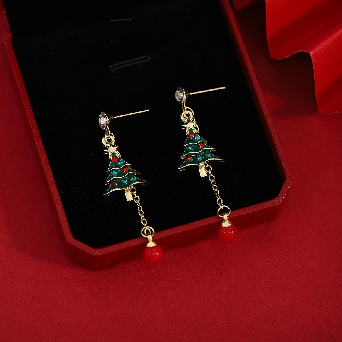 

Трансграничные рождественские серьги-зеленые елочки со стразами и кисточками из красных бусин - милый мультяшный дизайн в стиле колор-блок