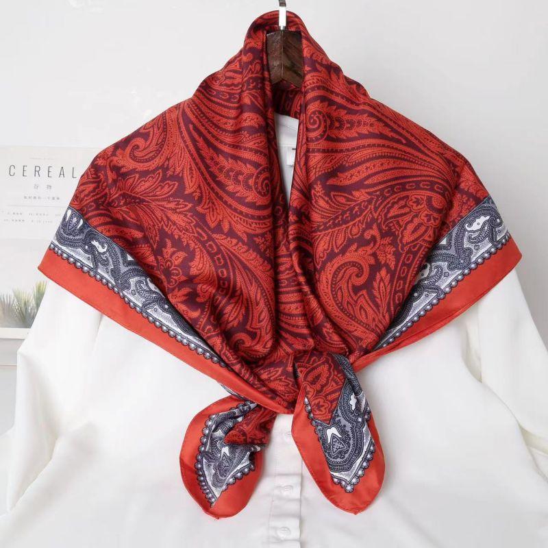 Versatile Shawl Animal Print Black And White Simple Large Square Scarf 90 * 90Cm Simulated Silk Twill Silk Women'S Silk Scarf