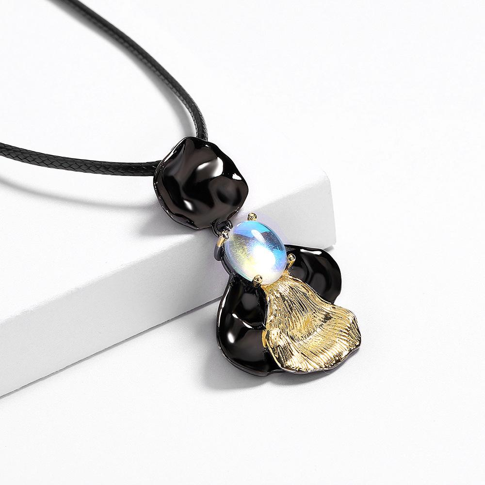 Necklace Chain Beautifully Inlaid Women'S Sweater Sparkling Moonstone Party Pendant Copper Skirt