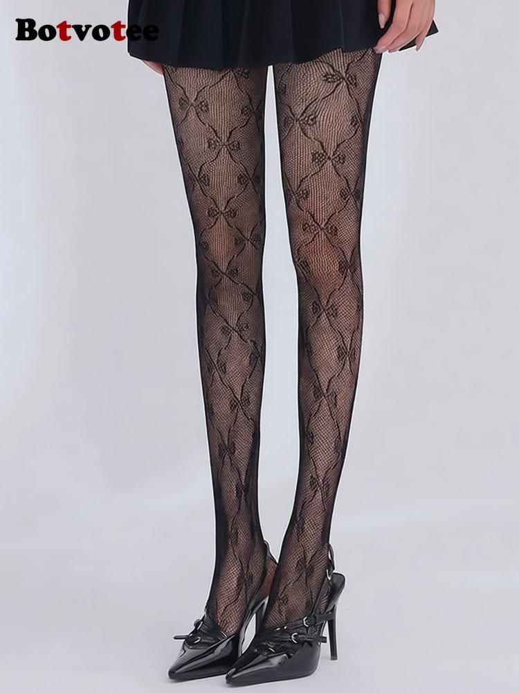 Botvotee Sexy Black Pantyhose Women's Hollow Lace Fishnet Stockings Retro Floral Girls Tights Y2k Party Gothic Lolita Tights