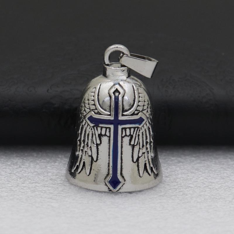 Retro Metal Jewelry Keychain with Bell Pendant - Car and Bag Decoration