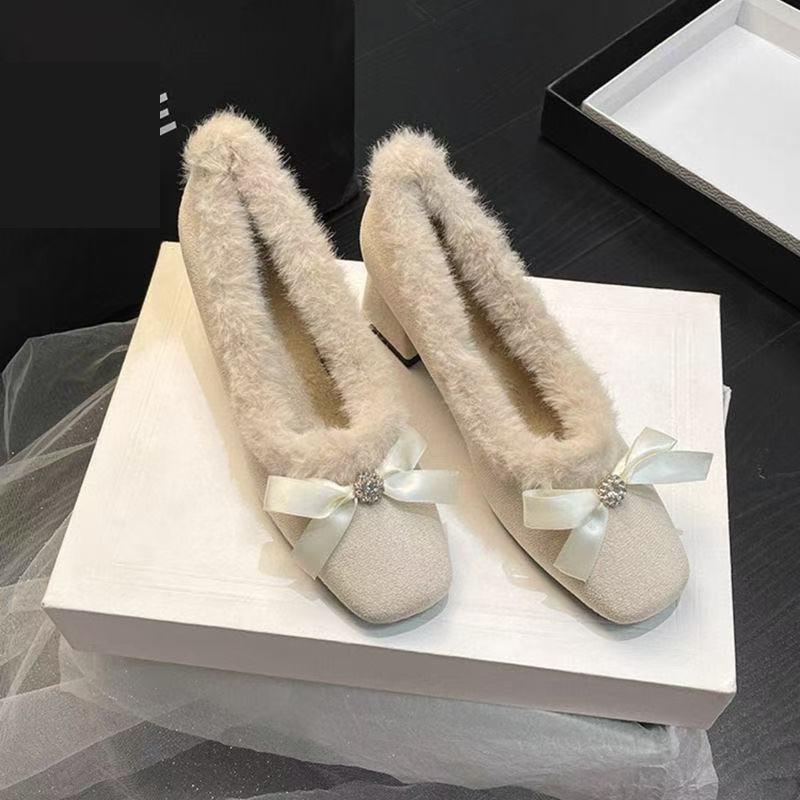 Autumn and winter cotton shoes with cheongsam are not tired women's shoes with square head thick heels and velvet to keep warm Mary Jane high heels