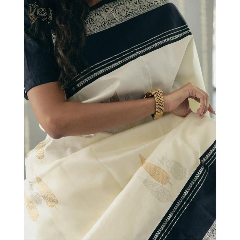 Royal Elegance Soft Lichi Silk Saree – Timeless Jacquard Beauty