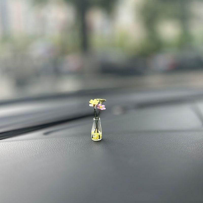 Cute Car Interior Decoration 2Pcs Rabbit Flower Vase Ornament Non-slip Center Console Decor for Drivers