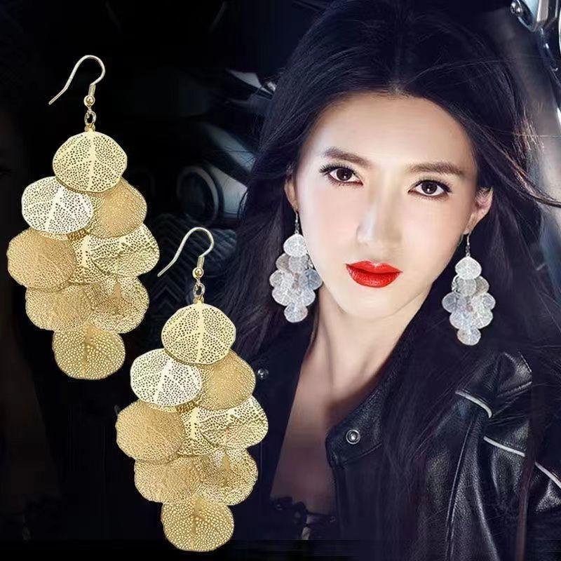 

European and American disc fringed ear hook light luxury high-end fashion earrings personality exaggerated temperament earrings