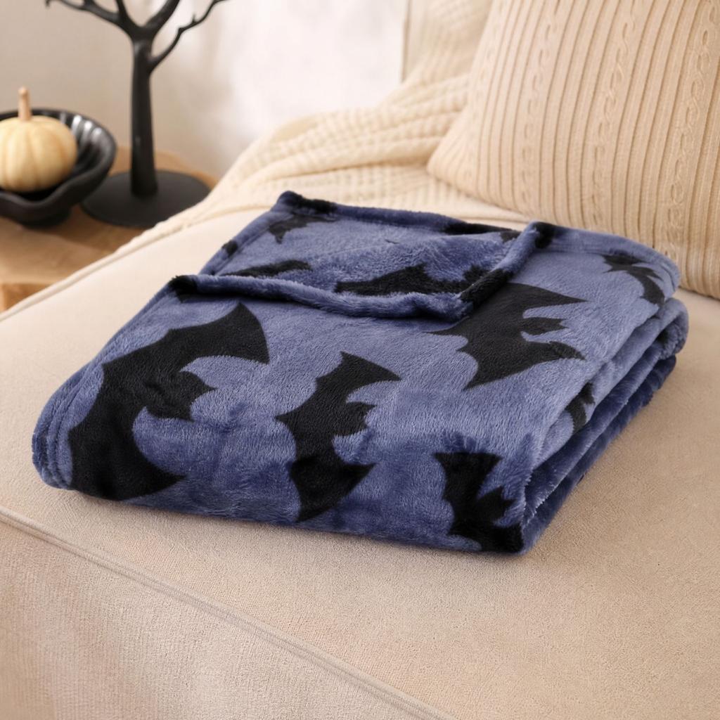 Flannel Halloween Throw Blanket with Single-Sided Print for Bed, Couch and Sofa