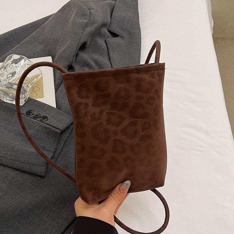 Mobile Phone Bag, Fashionable Crossbody Bag, Stylish and Versatile Single-shoulder Bag for Women