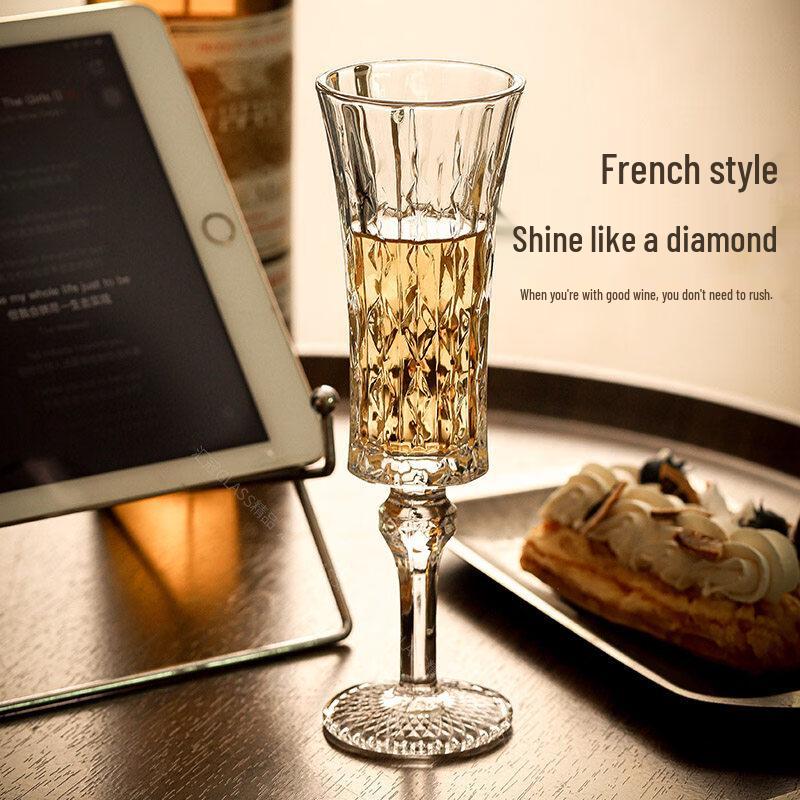 ZISIZ Premium Handcrafted Red Wine Glass