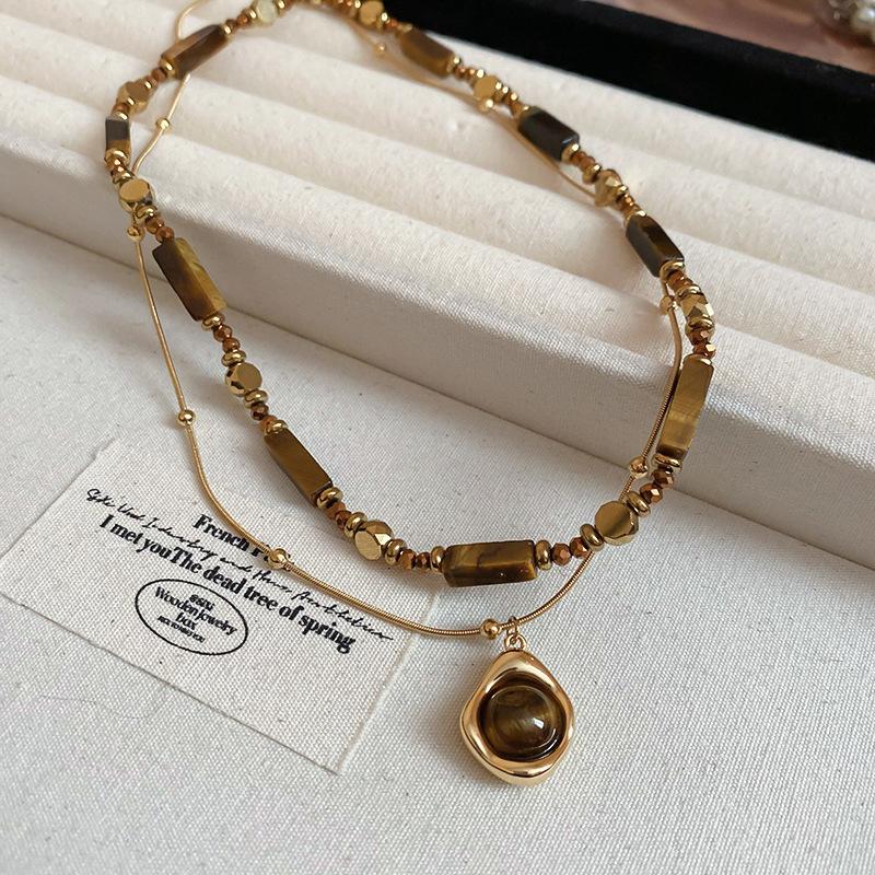 1/2Pcs Retro Temperament Layered Tiger Eye Stone Pendant Necklace For Women Girls Light Luxury Sweater Chain Jewelry Gifts