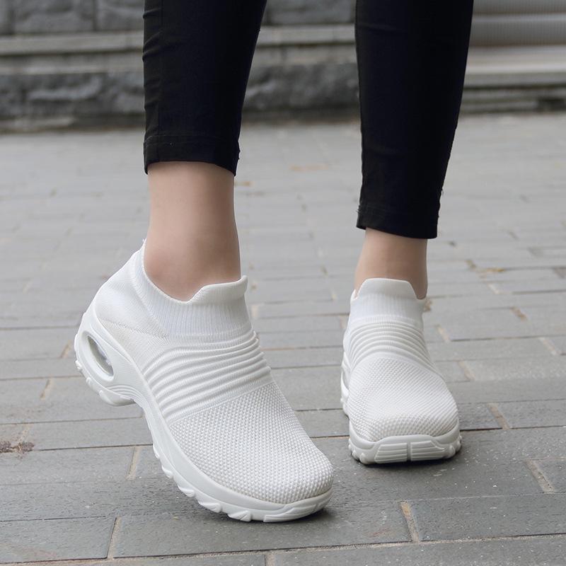 

Sports and leisure rocking shoes large size high elastic flying woven breathable shoes, trendy fashion lightweight socks shoes 35