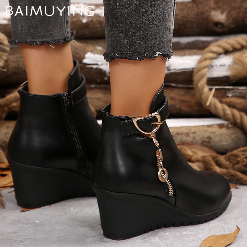 Women Wedges Ankle Boots Leather Designer Buckle Mid Heels Retro Shoes New Brand 2025 Trend Winter Classic Zipper Botas De Mujer